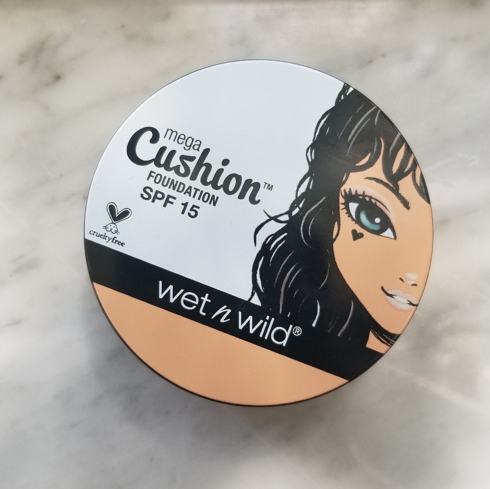 Wet N' Wild mega cushion foundation